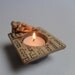 Tealight holder