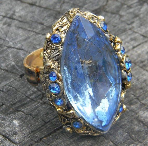 Vintage Czech Blue Glass Ring