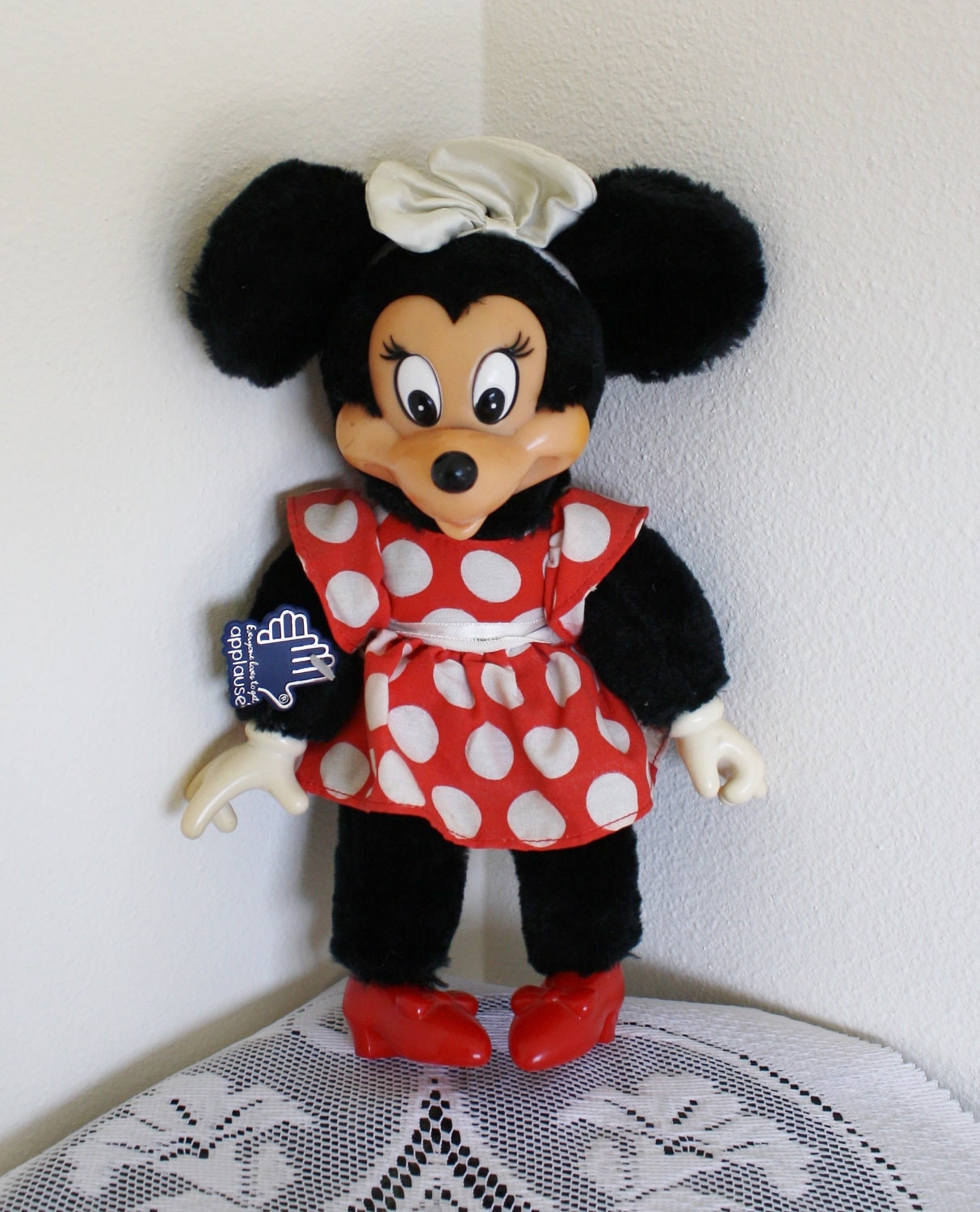 vintage minnie mouse stuffed doll