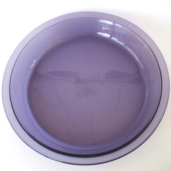 Pyrex Pie Plates Plum / Purple