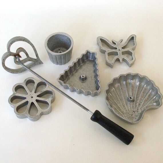 MBB Rosette Waffle Mold Set - 4 Designs (Butterfly, Star, Tree, Wheel) With Lifting Tool, Aluminum - View #4