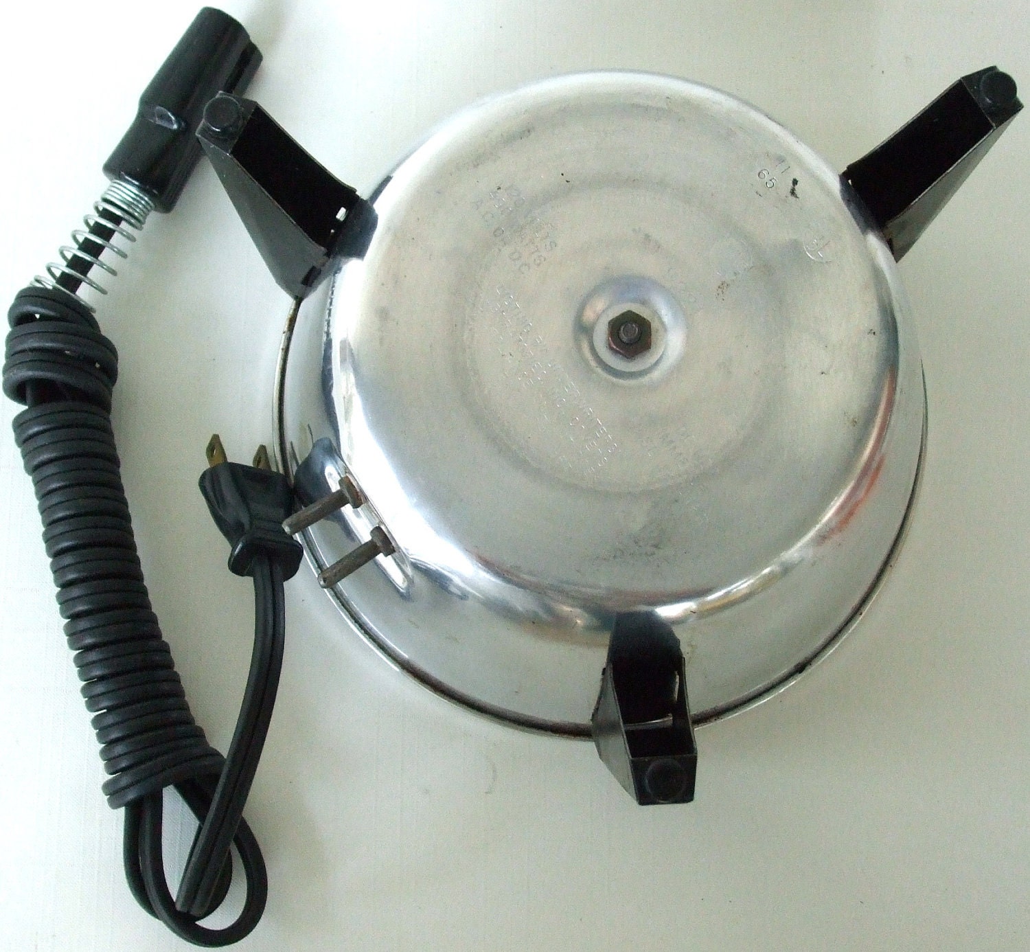 Mirro Aluminum Popcorn Popper Retro 1960s Kitchen