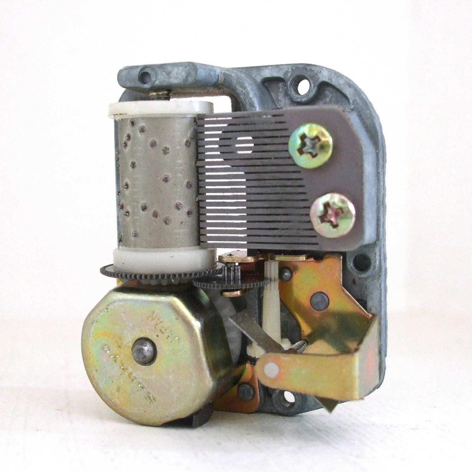 Christmas Music Box Movement First Noel Carol Sankyo