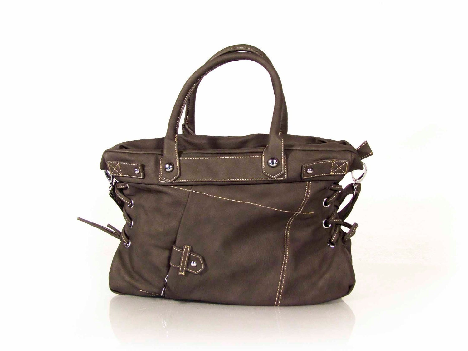 black friday sale. vegan leather handbag by VeganLeatherHandbags