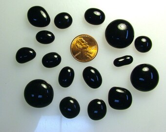Glass Cabochon Black Opaque 16 pieces (C358)