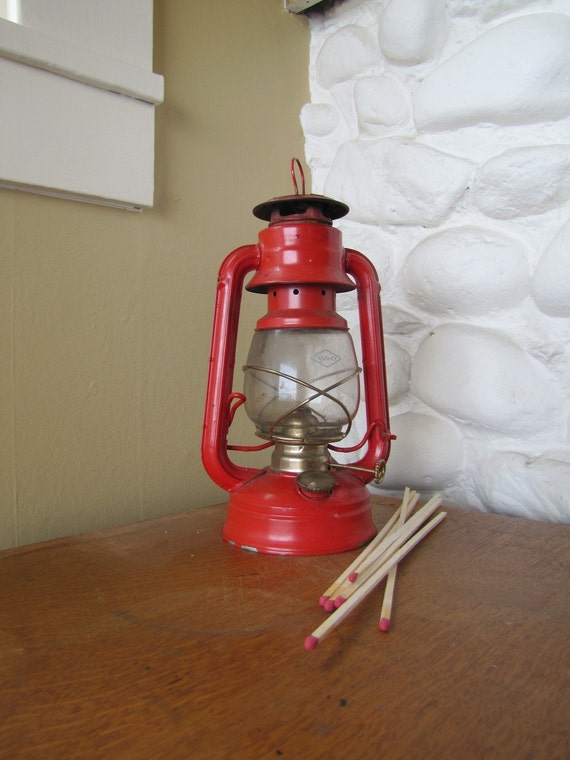 Vintage Red Camping Lantern by Rustytractor on Etsy