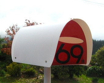 Objectify "Hoopla" Mailbox