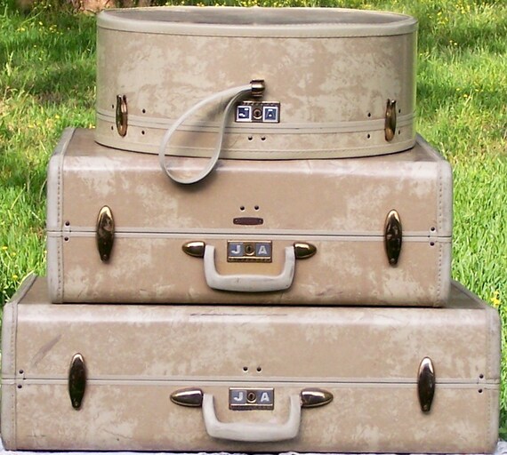 1950s Samsonite Luggage Set of 3 Cream Color Marbled