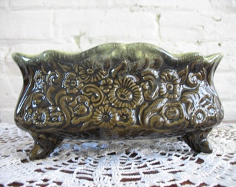 Vintage Hull Planter - Green Drip - Footed - USA B 34