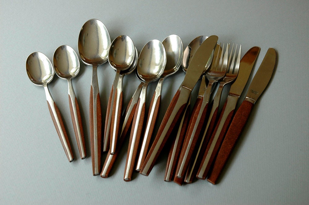 Atomic Eldan Stainless Rosewood Flatware