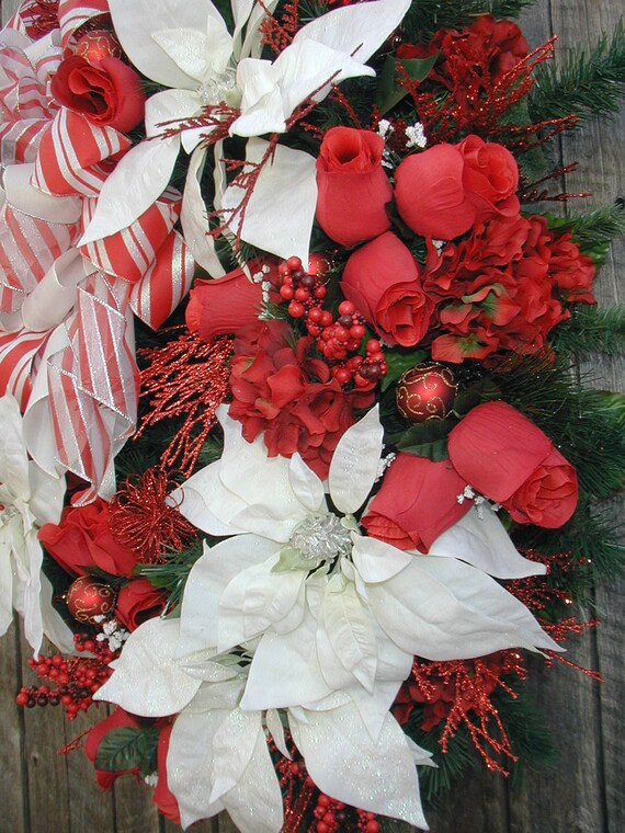 Extra large christmas wreath winter decoration red white