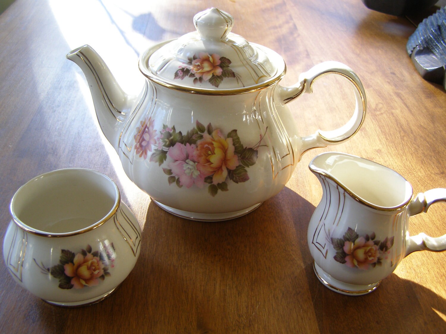 Vintage Sadler England tea pot set