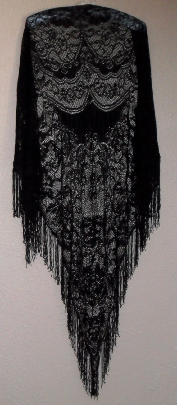 Vintage Black Lace Fringed Shawl Gypsy Bohemian