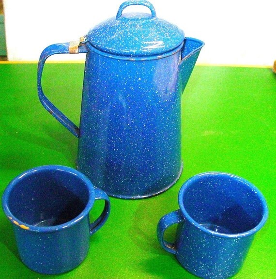 with Coffee Pot enamel vintage Ware Granite/Enamel Blue Cups Vintage Two with cups White
