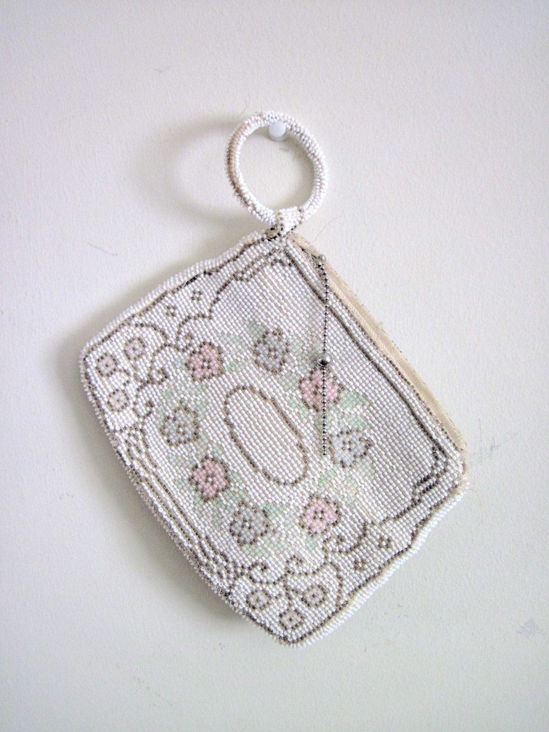 1920&#39;s Vintage Beaded Coin Purse ON SALE