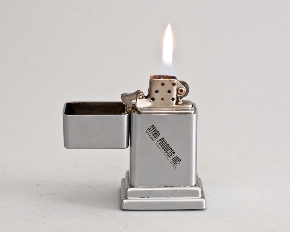 Working Brushed Chrome Zippo Barcroft Table Lighter