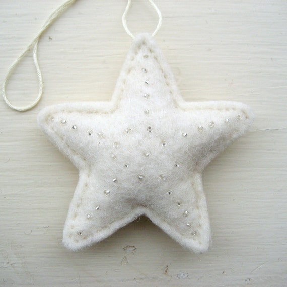 Items similar to White Felted Wool Star Christmas Ornament/Decoration ...