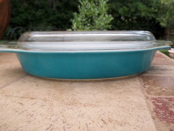 Pyrex Turquoise Vintage Oval Casserole Clear Lid Gold Scrolls