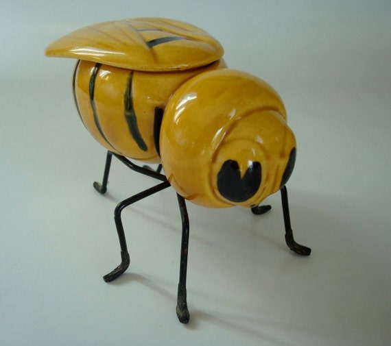 Vintage Bee-shaped honey pot