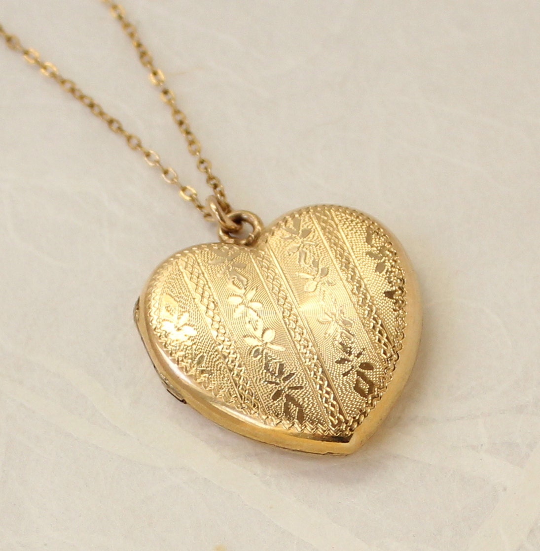 Heart Locket Necklace Gold Heart Locket Vintage Locket