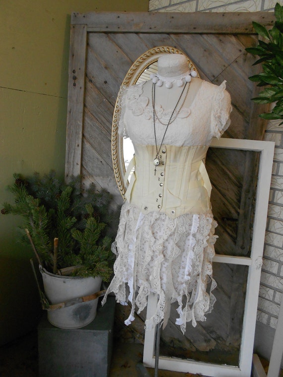 Vintage Boned Corset Fan Laced In Original by smallnsimplethings