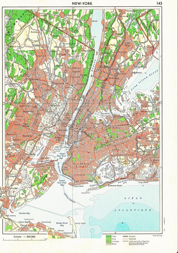 Vintage Street Map New York City 1950s by CarambasVintage
