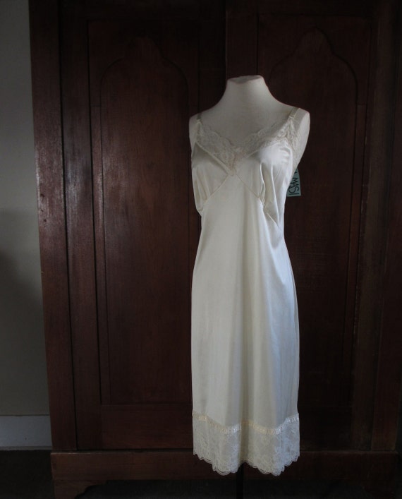 plus size white slip