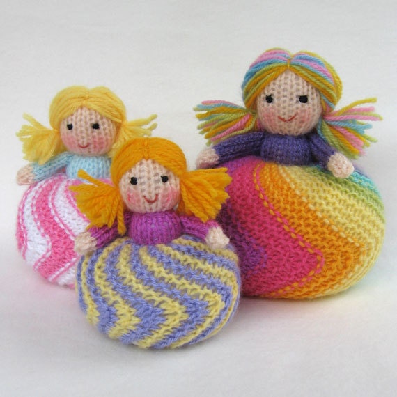 Twirling Doughnut Dolls toy doll or pincushion knitting
