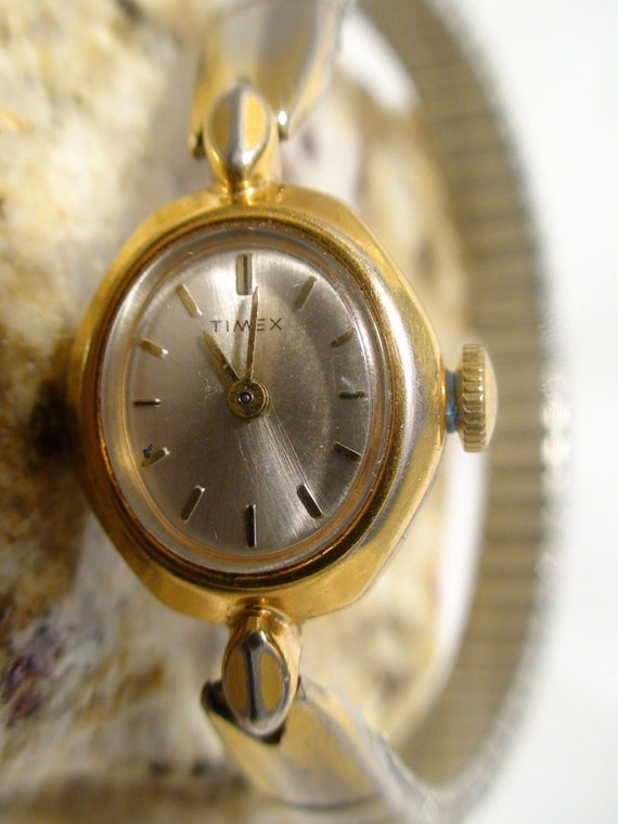 Vintage WindUp Ladies Timex Watch Broken by threediamonds10