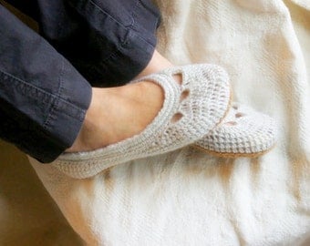 CROCHET PATTERN #110 - Crochet Pattern for Womens House Slippers -Adult Yoke Ballet Flat - PDF instant download - Shoe pattern - gift L