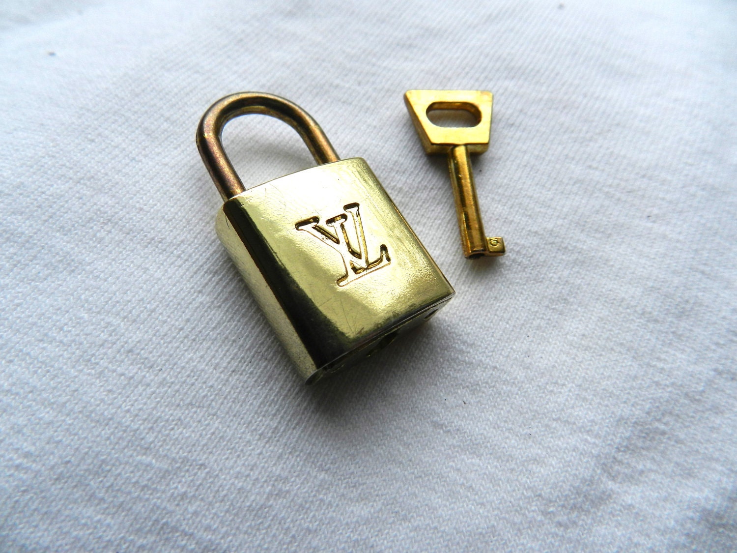 Louis Vuitton Lock and Key Louis Vuitton Purse Padlock