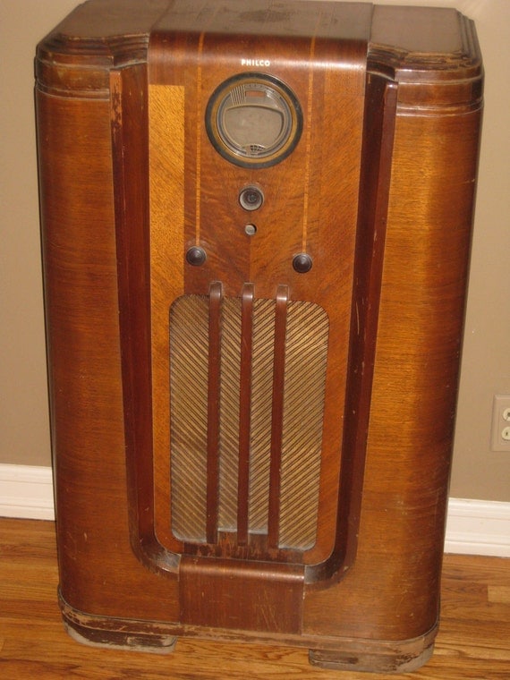 Vintage 1940s Philco Floor Radio Case by AgrarianHouse on Etsy