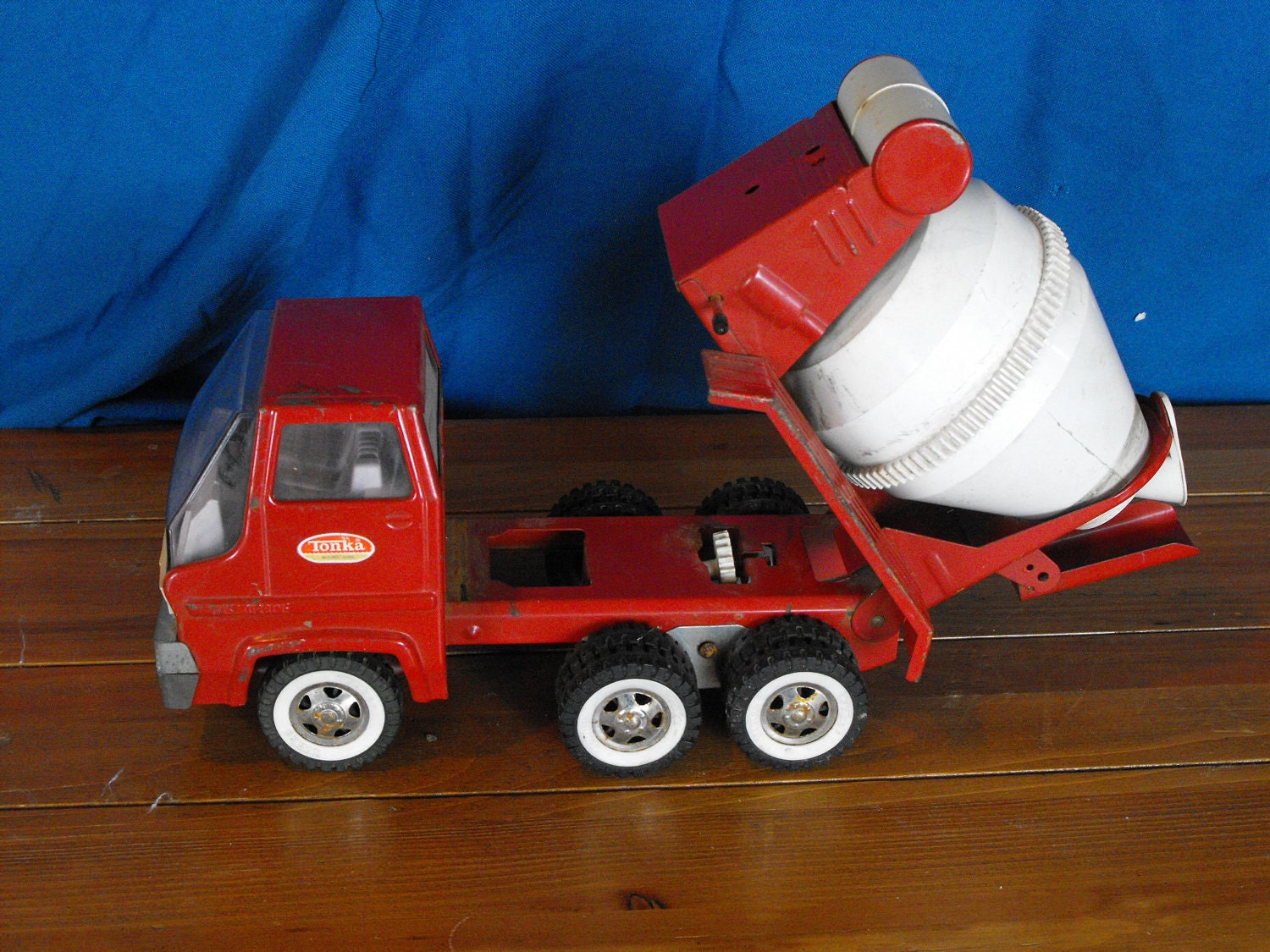 vintage tonka cement mixer