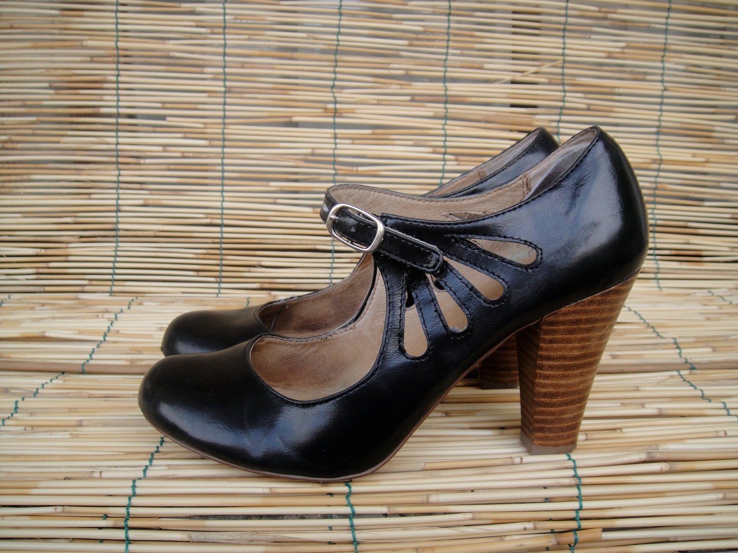 Vintage 1970's Black Leather Strap High Heels Shoes Size