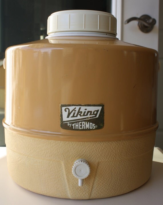 CLEARANCE Vintage Viking Thermos Picnic Jug by BeggarsBanquet