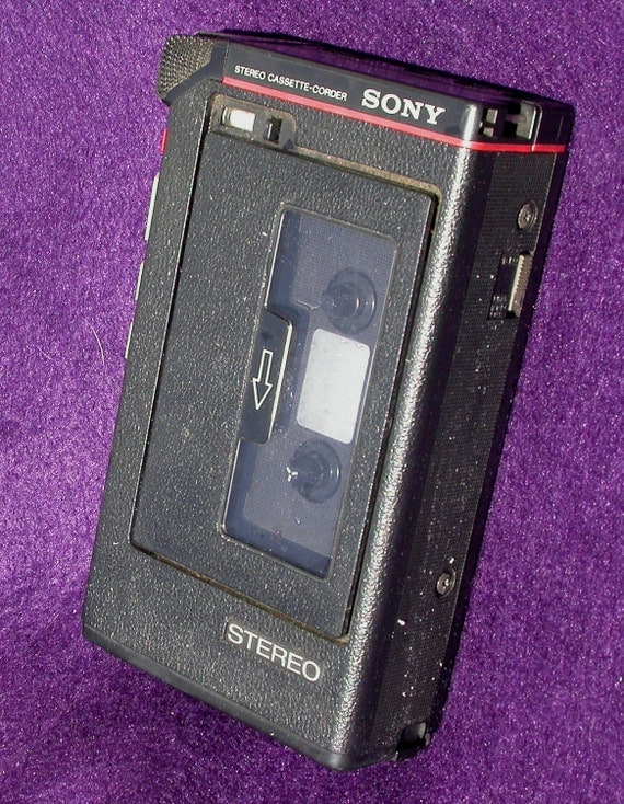 1981 Sony TCS 310 Recording Walkman Stereo Cassette Recorder