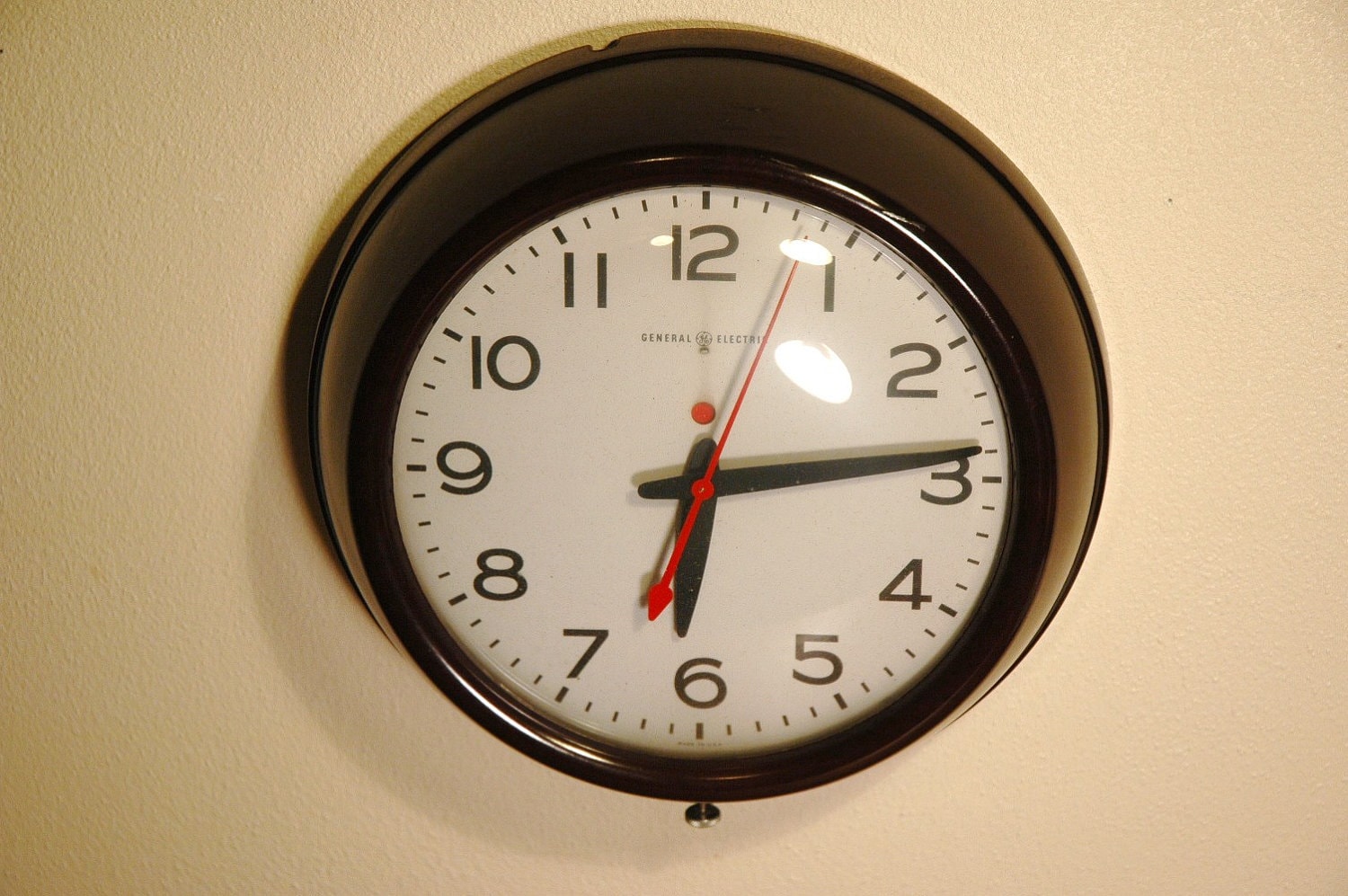 Wall School Clock Vintage 1950's General Electric School