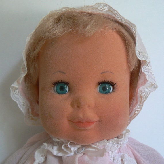 136 best Antique Baby Dolls images on Pinterest | Vintage ...