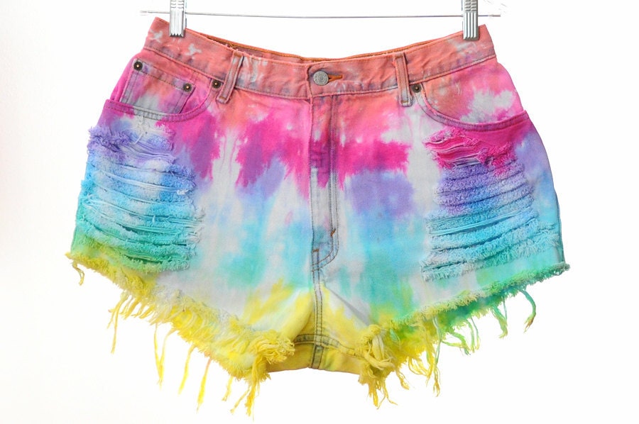 Denim Shorts: How To Tie Dye Denim Shorts Rainbow