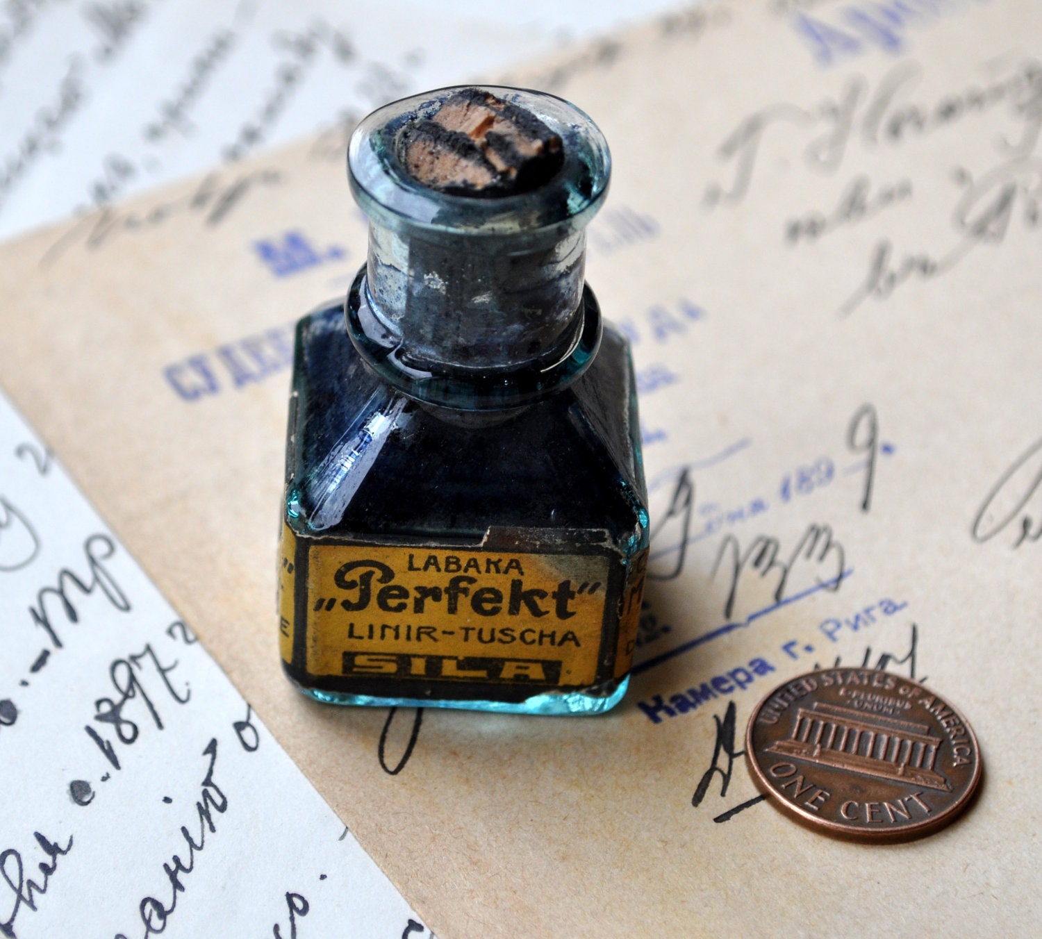 pen-and-ink-bottle-png-transparent-pen-and-ink-bottle-png-images-pluspng