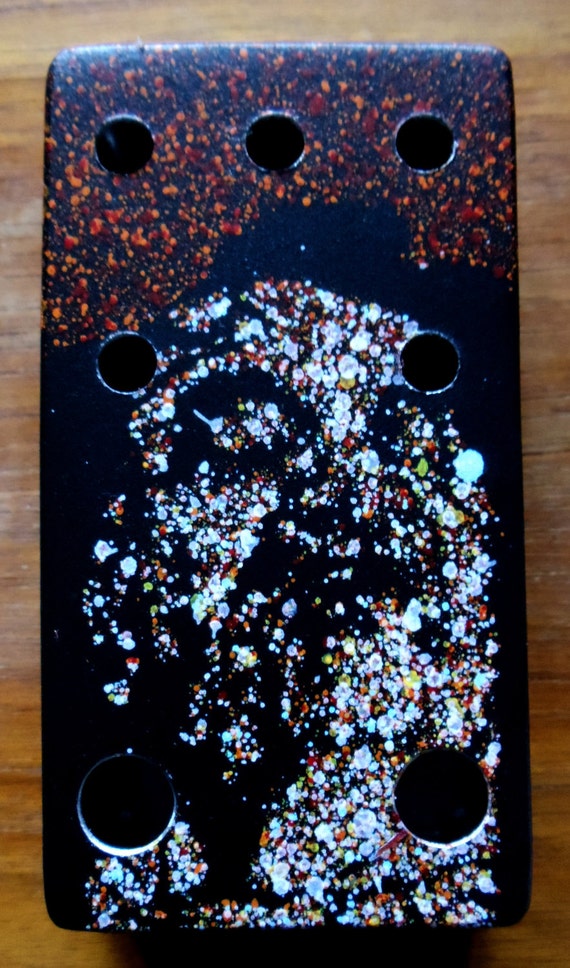 Custom painted pedal enclosure for DIY guitar effects by TOTHENECK