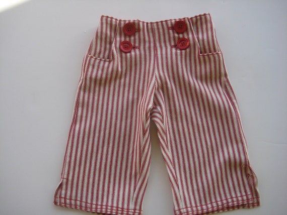 Sailboat Pants/Clam Diggers red buttons cotton red stripe