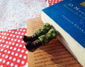 Soldier BookMark - Legs in Your Book Gift