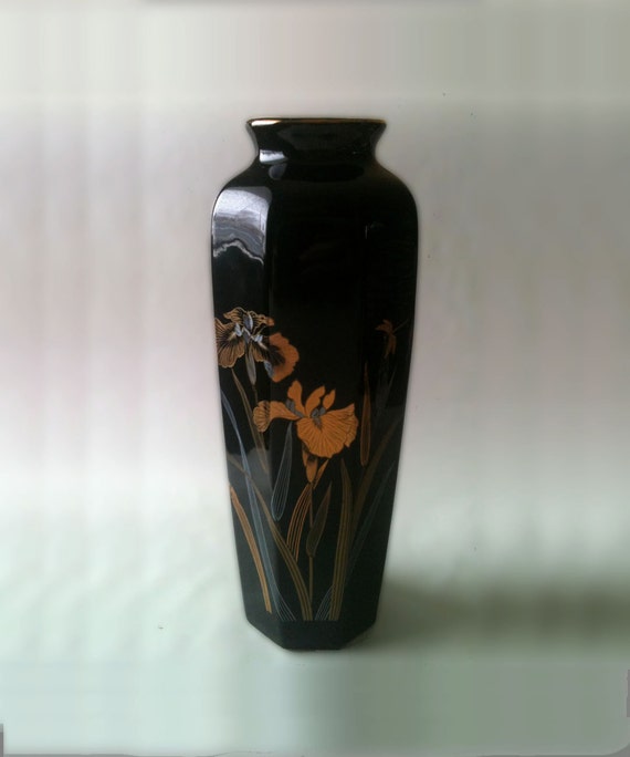 Items similar to Vintage Black Ceramic Japanese Vase on Etsy