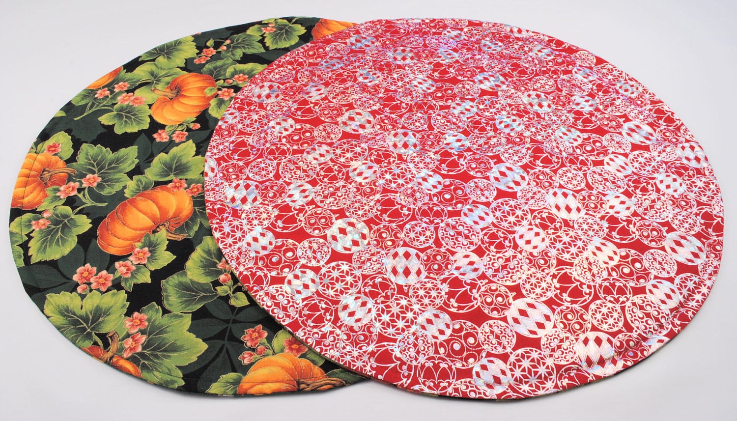 Holiday Table Runner, Round, Reversible, Quilted, Handmade.