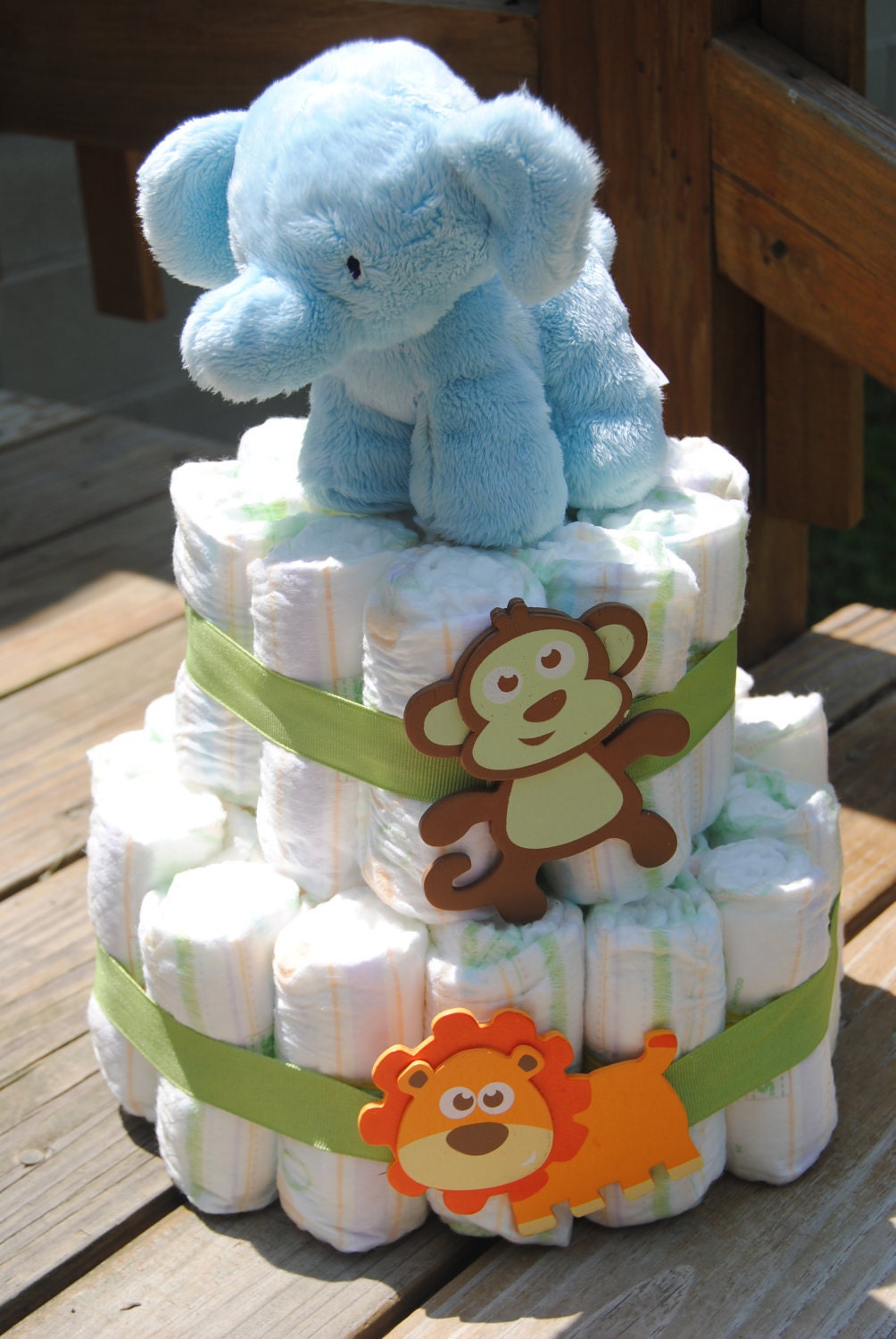 READY TO SHIP Zoo Animals Diaper Cake by hlsnklsx2 on Etsy