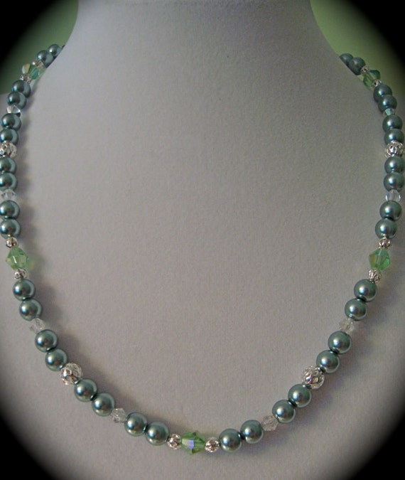 Items similar to Light Green Pearl and Crystal Necklace on Etsy