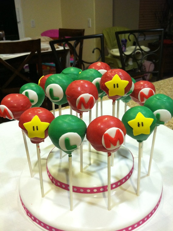 Items similar to Super Mario Bros Cake Pops on Etsy