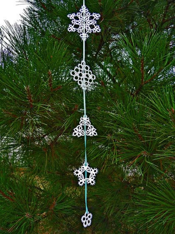 Tatting Christmas garland white snowflakes - christmas - wedding decorations - Home decor