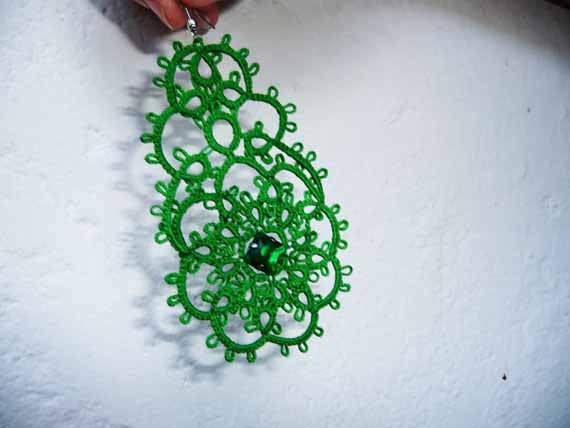 Tatting earrings " Emerald" - Handcrafted jewelry green - gift for her - party cocktail - OOAK